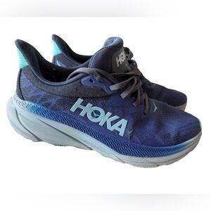 Hoka Challenger ATR 7